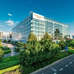 Courtyard By Marriott Airport Praha